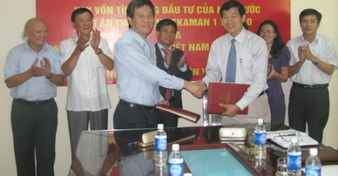 Ký kết Hợp đồng tín dụng đầu tư dự án thủy điện Xekaman 1